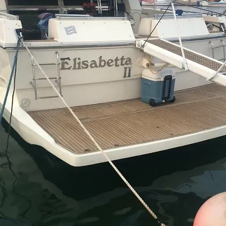 Yacht Blues Bari